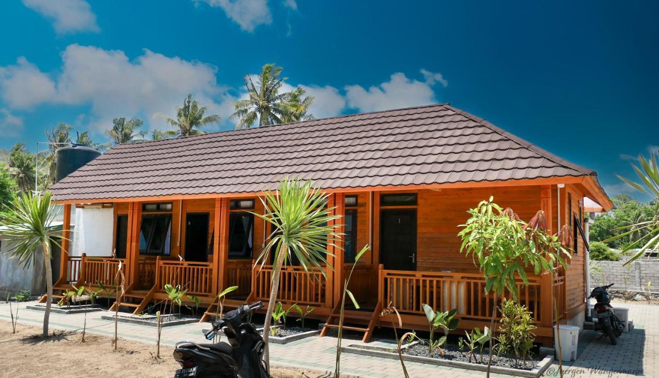 Mandalika Queen Hostel Kuta  Kültér fotó